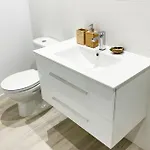 Διαμέρισμα Refurbished Magic Loft Free Surf Beachfront